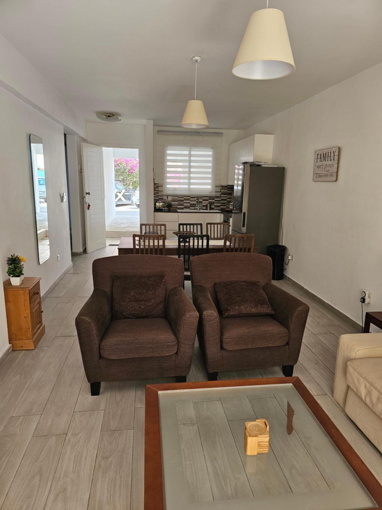 Zom Holiday Apartment Paphos Bagian luar foto