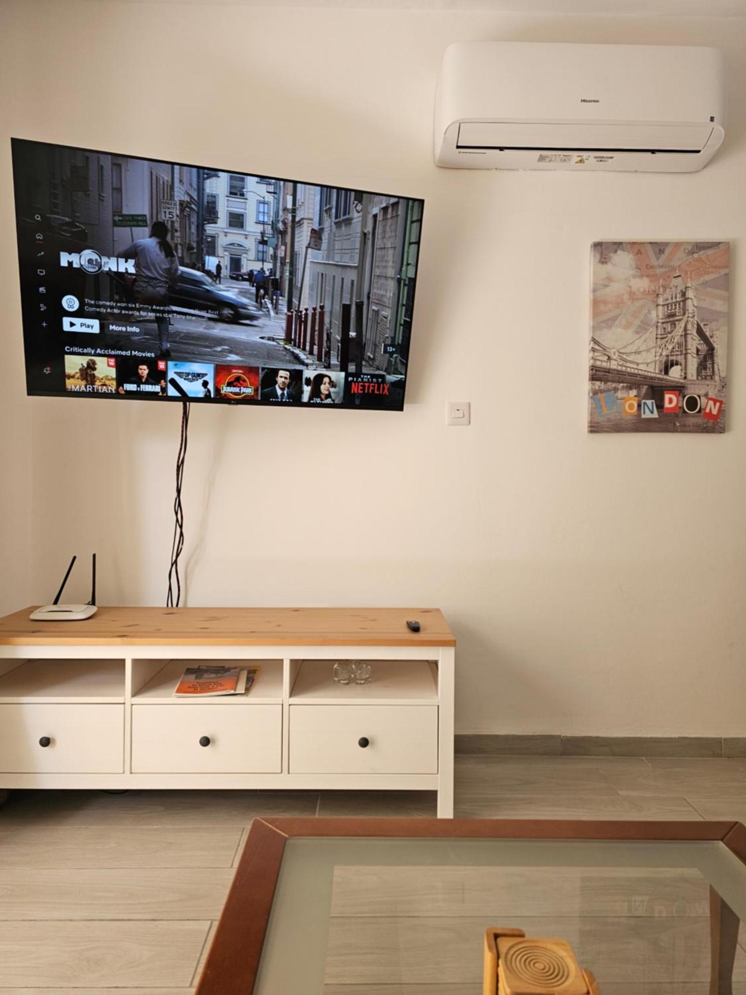 Zom Holiday Apartment Paphos Bagian luar foto